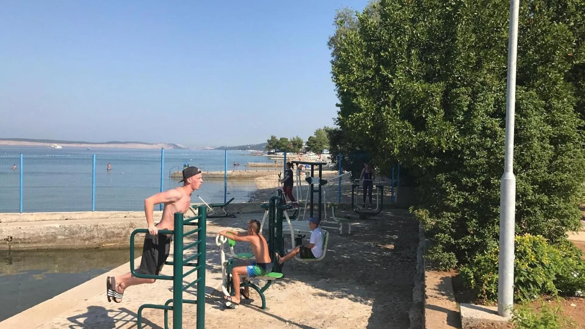 Apartment Komfortable Ferienwohnung In Crikvenica Mit Grill, Terrasse Und Garten