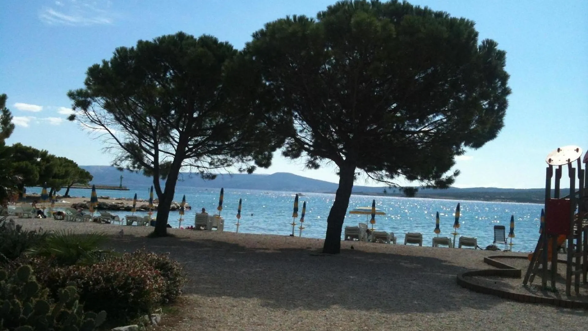 Komfortable Ferienwohnung In Crikvenica Mit Grill, Terrasse Und Garten Apartment